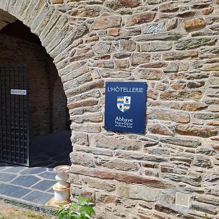 Hotellerie Abbaye Port Du Salut Hotell